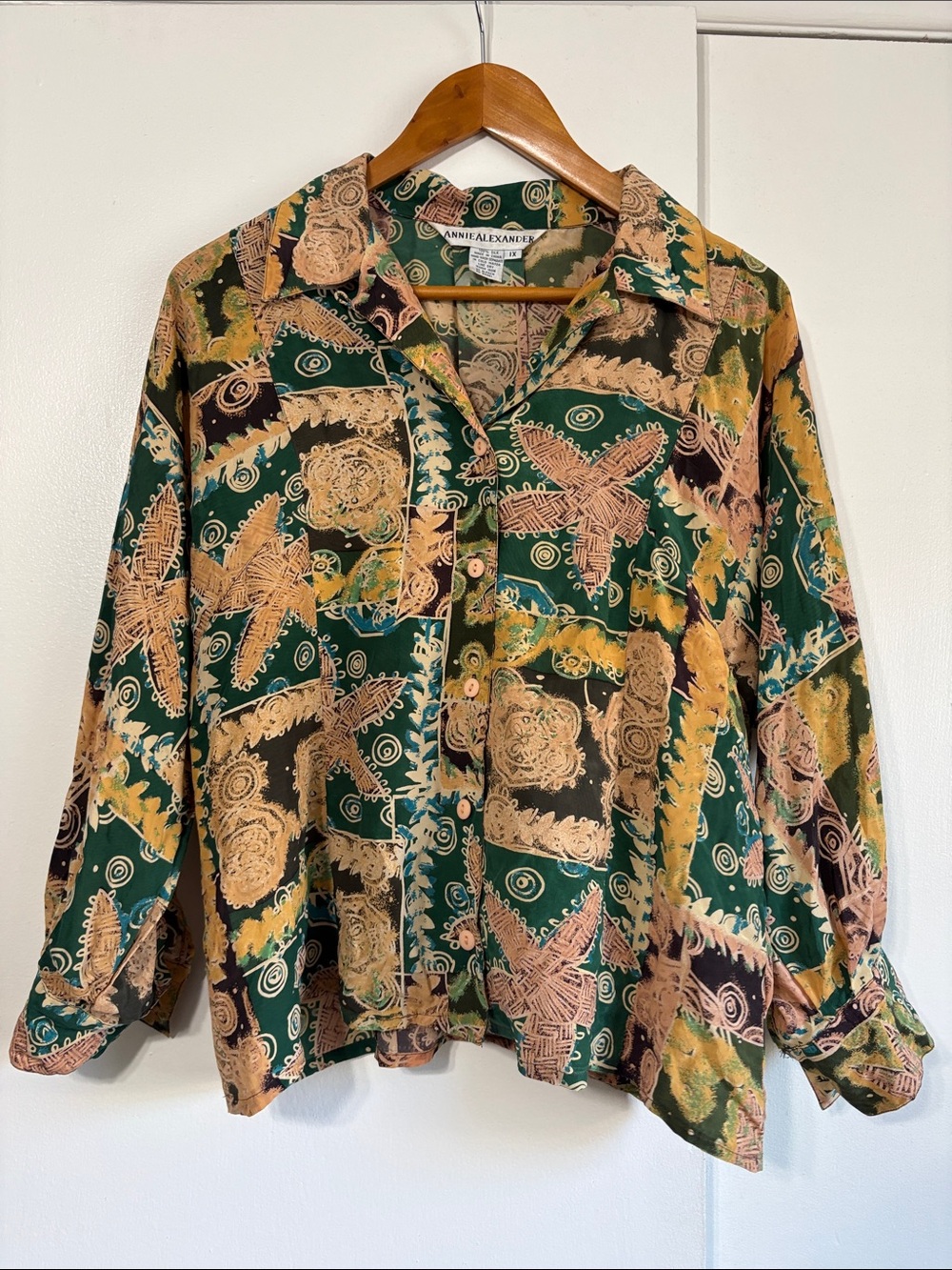Annie Alexander Abstract Printed Vintage Silk Button Up Top